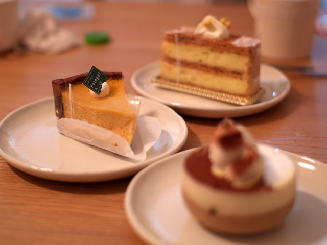 パティスリーポタジエのケーキ３つ